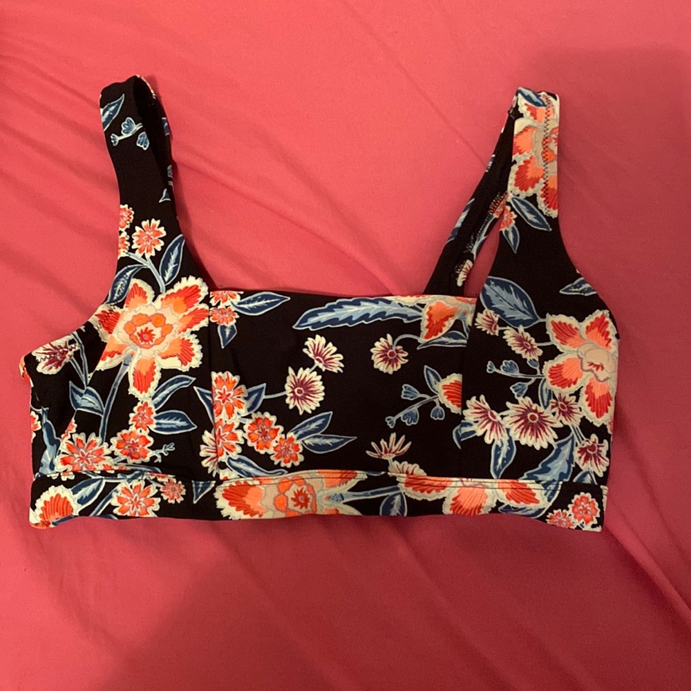 Bikini top